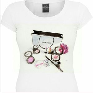 Chanel tee