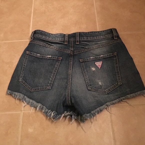 Guess Pants - Guess? High waisted frayed denim shorts