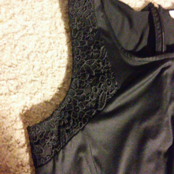 Tank - Picture 2 of 2