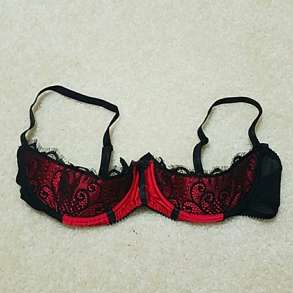 Fredericks of Hollywood eyelash lace bralette