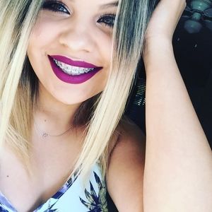 Meet your Posher, Claudia