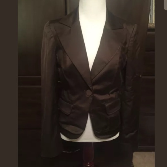 🚫SOLD🚫Bebe brown blazer suit jacket size 6 🤗