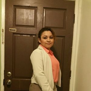 Meet your Posher, Cristina