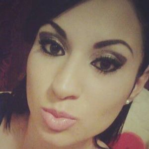 Meet your Posher, Lorena