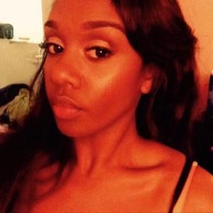 Meet your Posher, Ayana