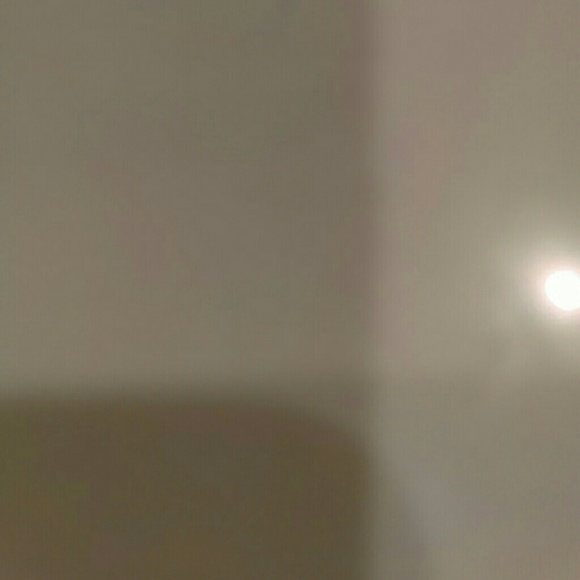 Meet your Posher, Evelyn - Picture 1 of 1