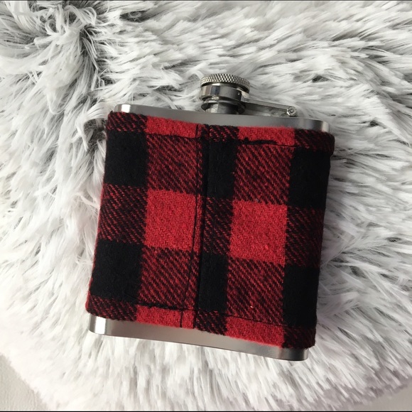 NIP Jim Beam Flannel flask - Picture 2 of 2