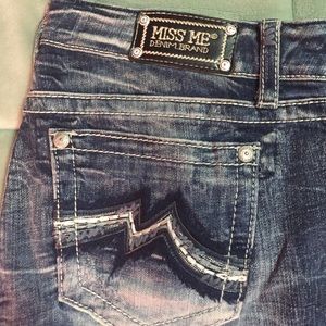 Size 31 short, Miss Me Jeans