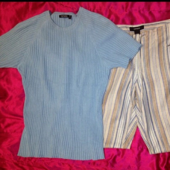 Baby blue short sleeved sweater. - Picture 3 of 4