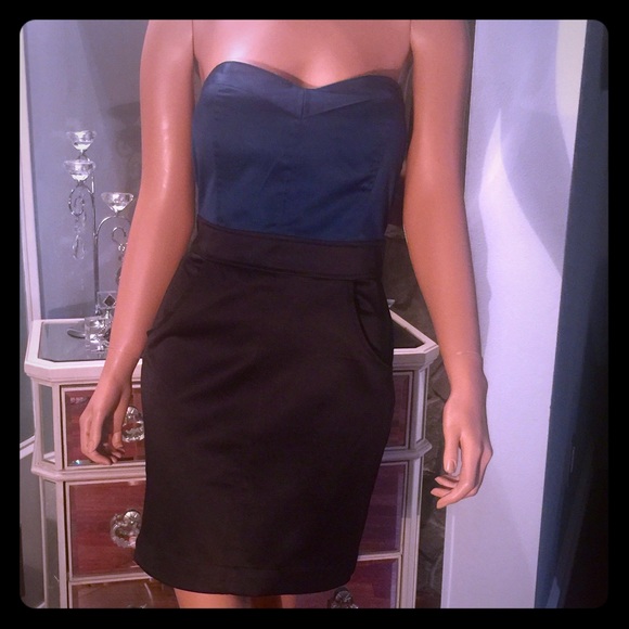 Strapless dress