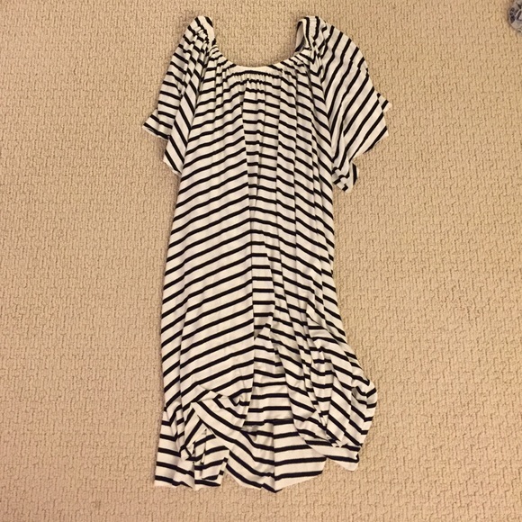 Off shoulder striped dress - Picture 4 of 4