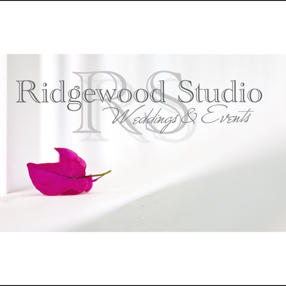 Meet your Posher, Miriam - Picture 2 of 2