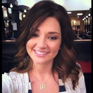Meet your Posher, Jenna