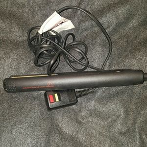 GHD STRAIGHTENER 1 IN. BLACK