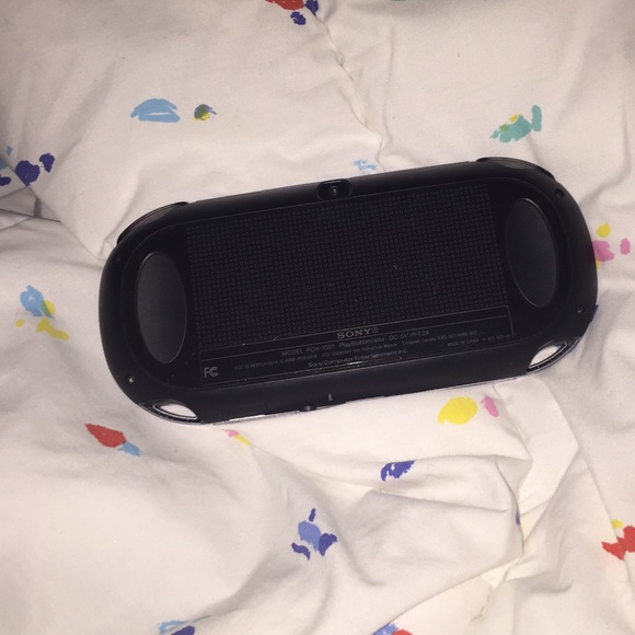 PSVITA - Picture 2 of 2