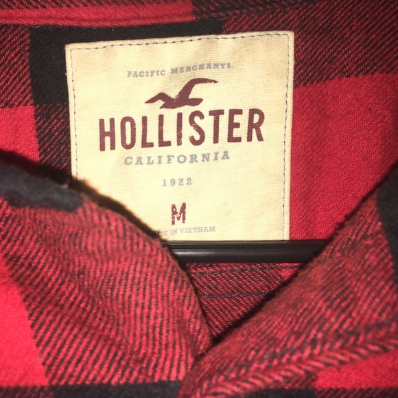 Hollister shirt - Picture 2 of 3