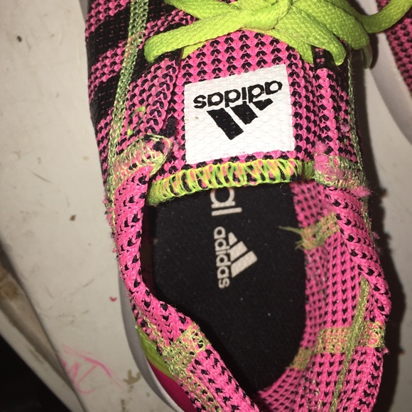 Adidas shoes - Picture 2 of 3