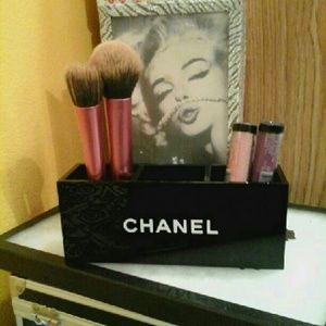 Chanel makeup brush holder vanity organizer