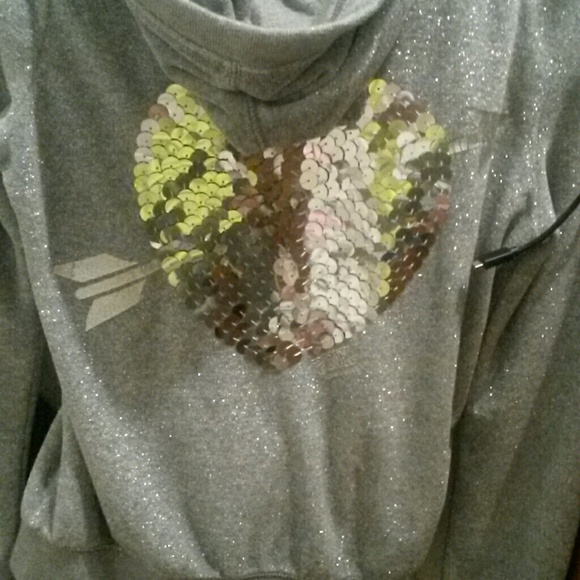 Bundle - Picture 4 of 4