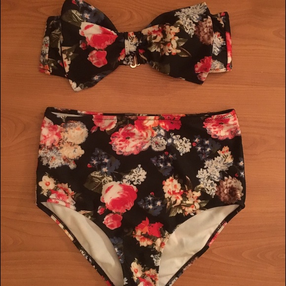 High waisted floral bikini