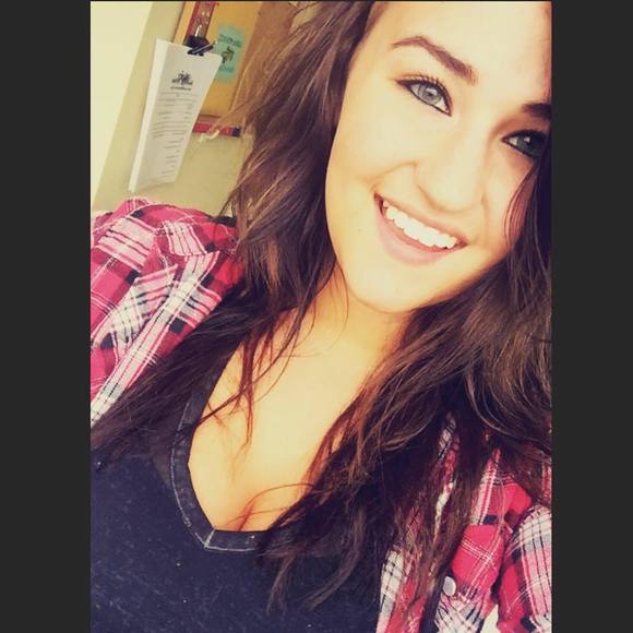 Meet your Posher, Justise - Picture 1 of 1