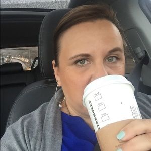 Meet your Posher, Marisa