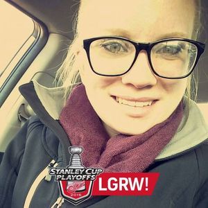 Meet your Posher, Holly