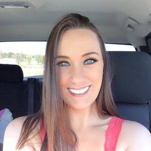 Meet your Posher, Gina