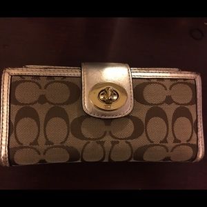 Coach wallet