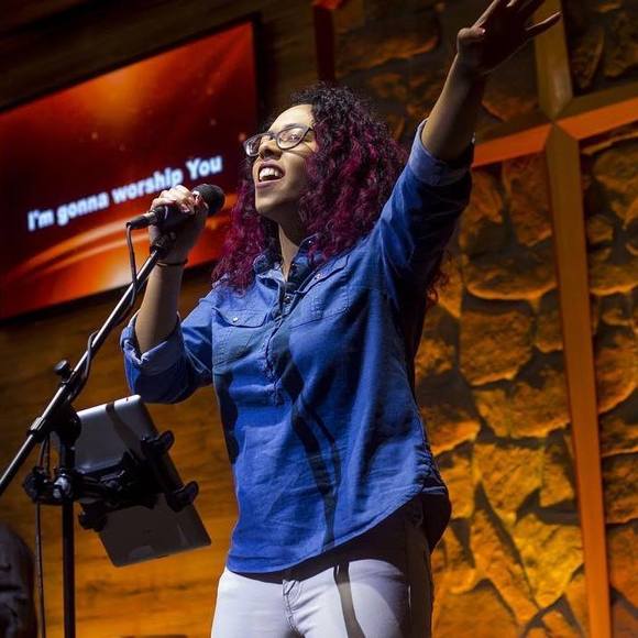 Meet your Posher, Brittani