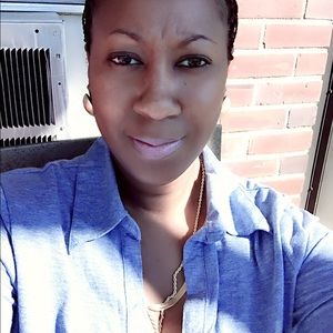 Meet your Posher, Latrina