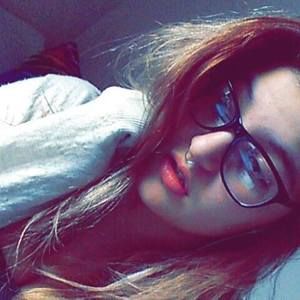 Meet your Posher, Briana