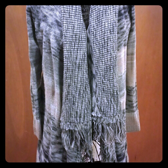 Beautiful blanket cardigan - Picture 1 of 4