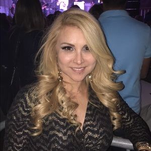 Meet your Posher, Joana