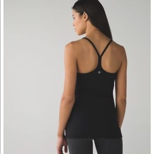 Lululemon power y tank ⚫️
