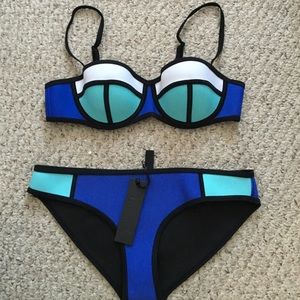 Triangl bikini swimsuit size large never used