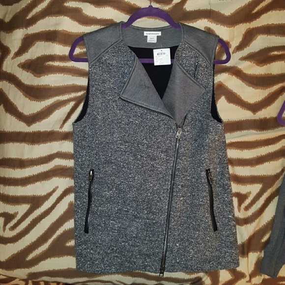 NWT Club Monaco vest