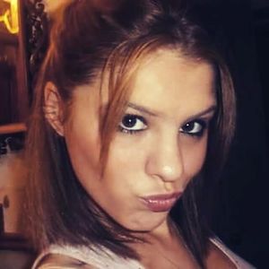 Meet your Posher, Raquel