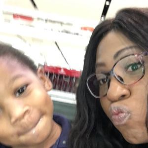 Meet your Posher, Toi