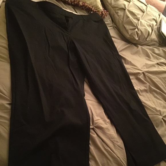 Lane Bryant black capris
