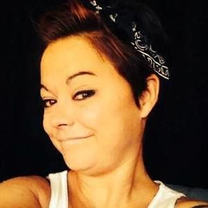 Meet your Posher, Tanya