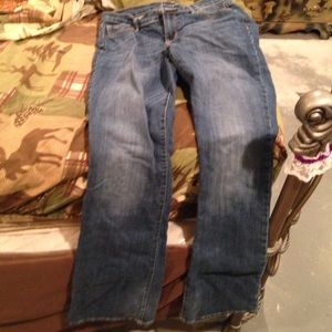 Woman's old navy curvy jeans