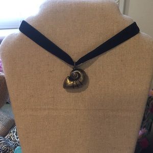 The little mermaid sea shell choker