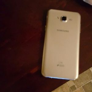 Samsung j7