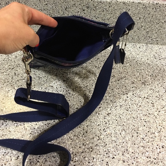 Coach cross body bag - Picture 3 of 4