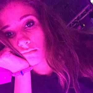 Meet your Posher, Francesca