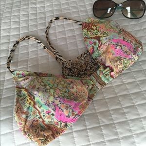 Victoria's Secret Swim Top. Large.