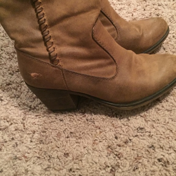 Tall rocket dog boots.
