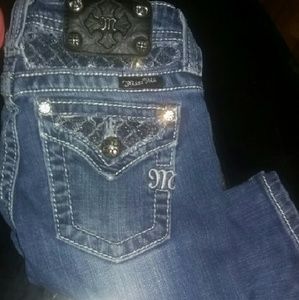 Like New!!! Miss me Bermuda short!