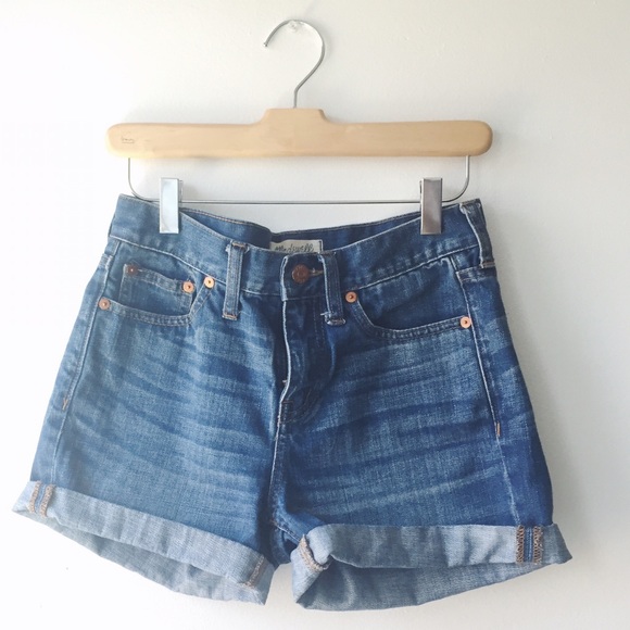 Madewell Pants - Madewell High Waisted Jean Shorts Size 24